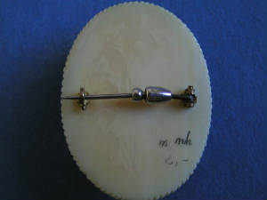 IvoryCameoLily1.94.JPG