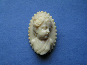 IvoryCherub2.JPG