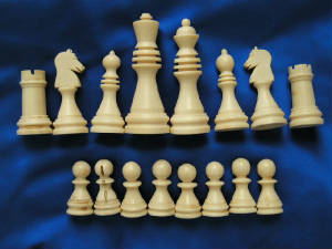 IvoryChessSet1.1.JPG