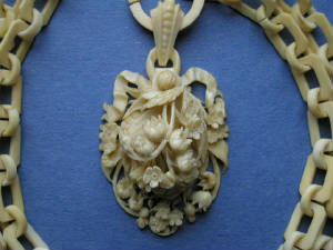 IvoryLocket.JPG